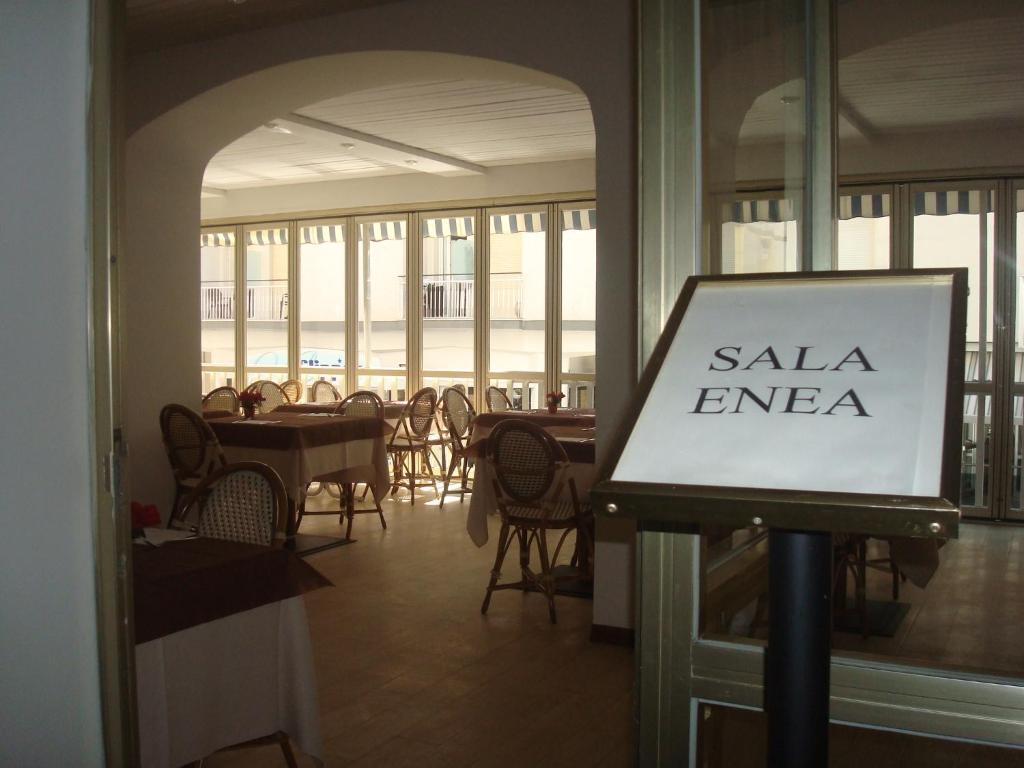 Hotel Arena 카톨리카 외부 사진